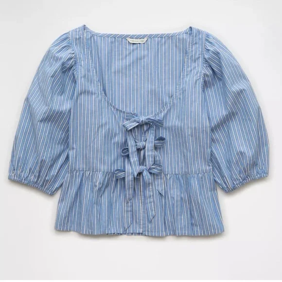 AE Puff Sleeve Tie Front Top - M - Picture 2 of 4